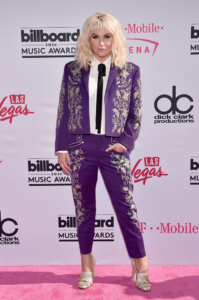 Kesha-2016-Billboard-Music-Awards