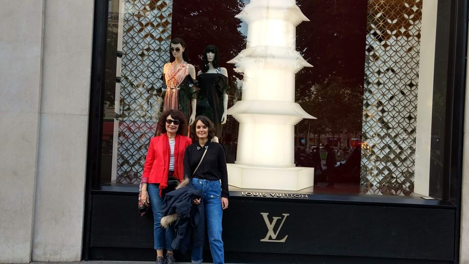 Glori Blanco y Flavia Personal Shopper en paris